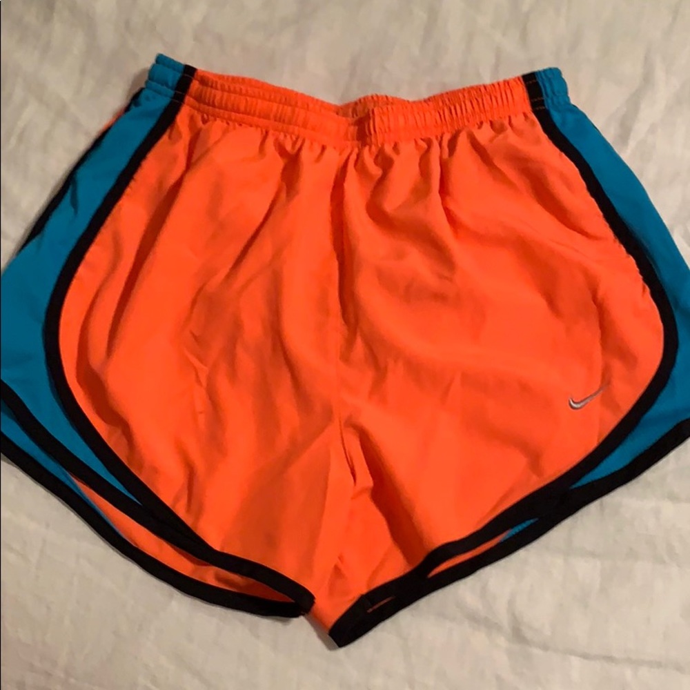 nike running short (bright orange/pink)